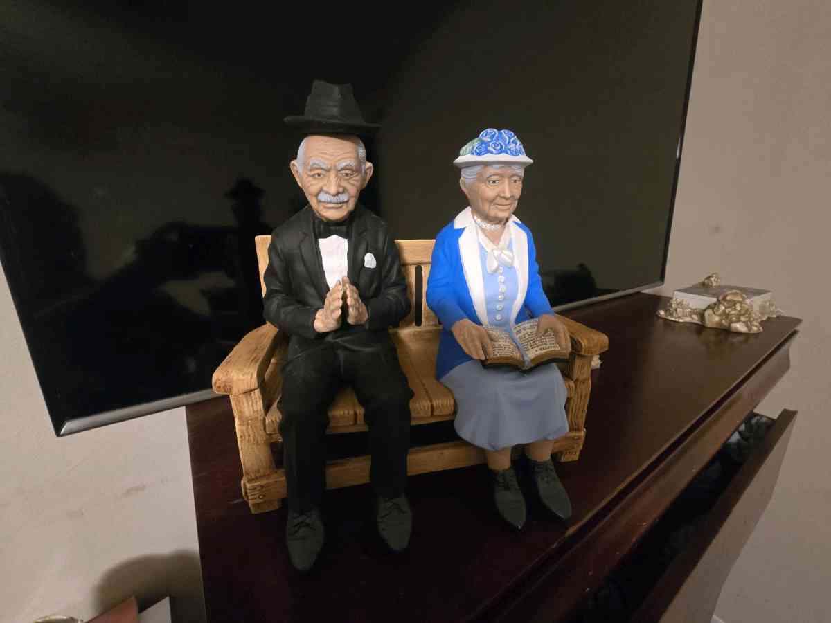 old couple figurine