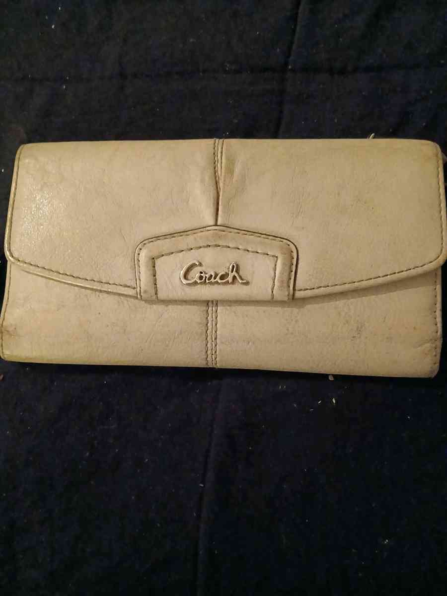 Coach wallet