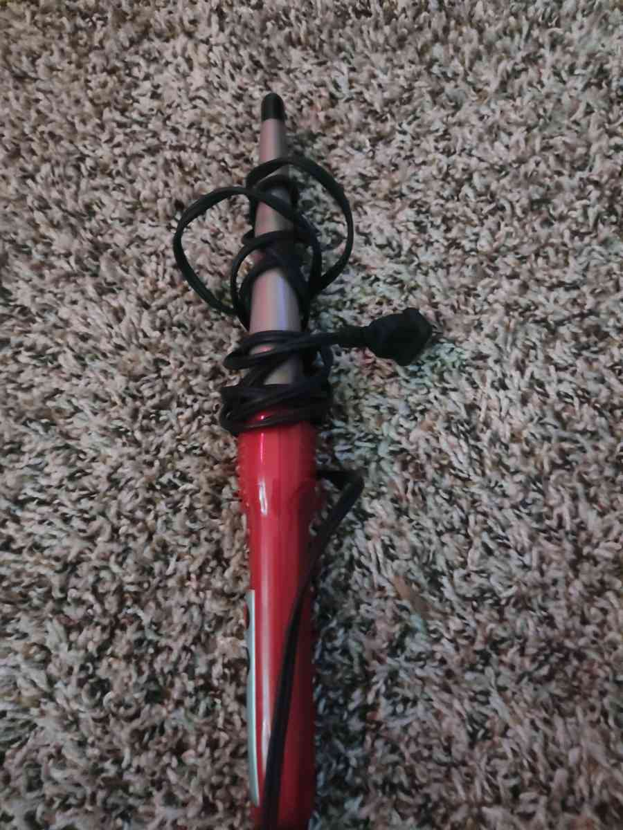 curling iron and hair straightener