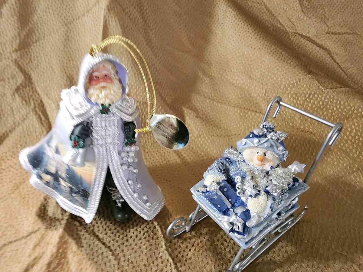 Thomas Kincade Old world Santa