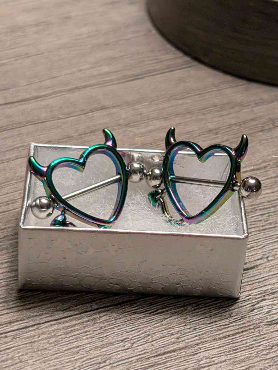Ox Devil Hearts Nipple Ring Piercing Barbell set