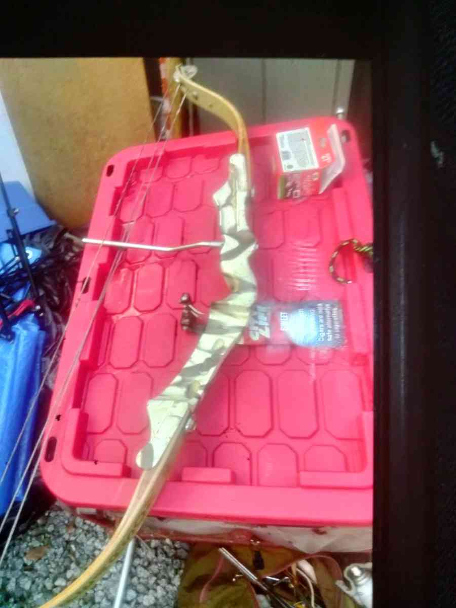 Pearson compound bow left handed