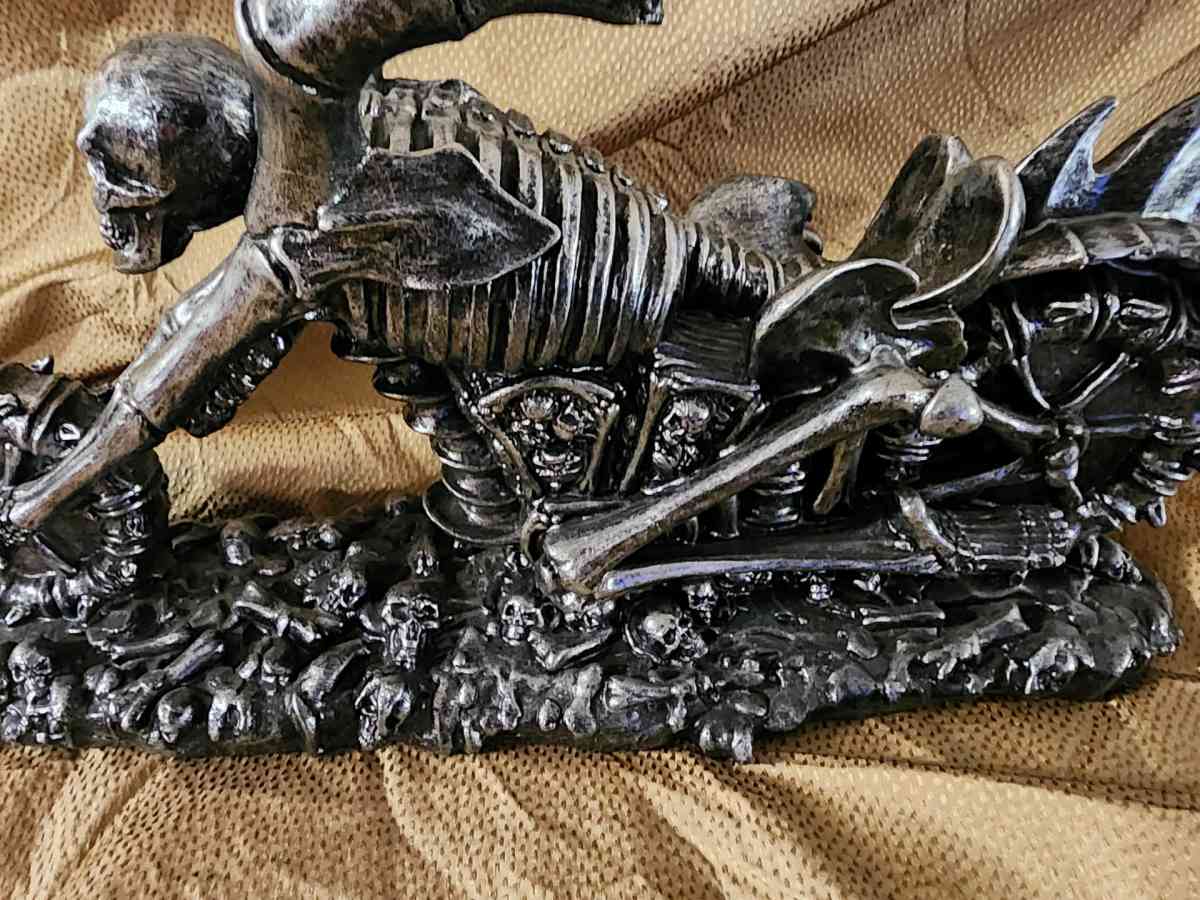 Skeleton biker wine bottle holder