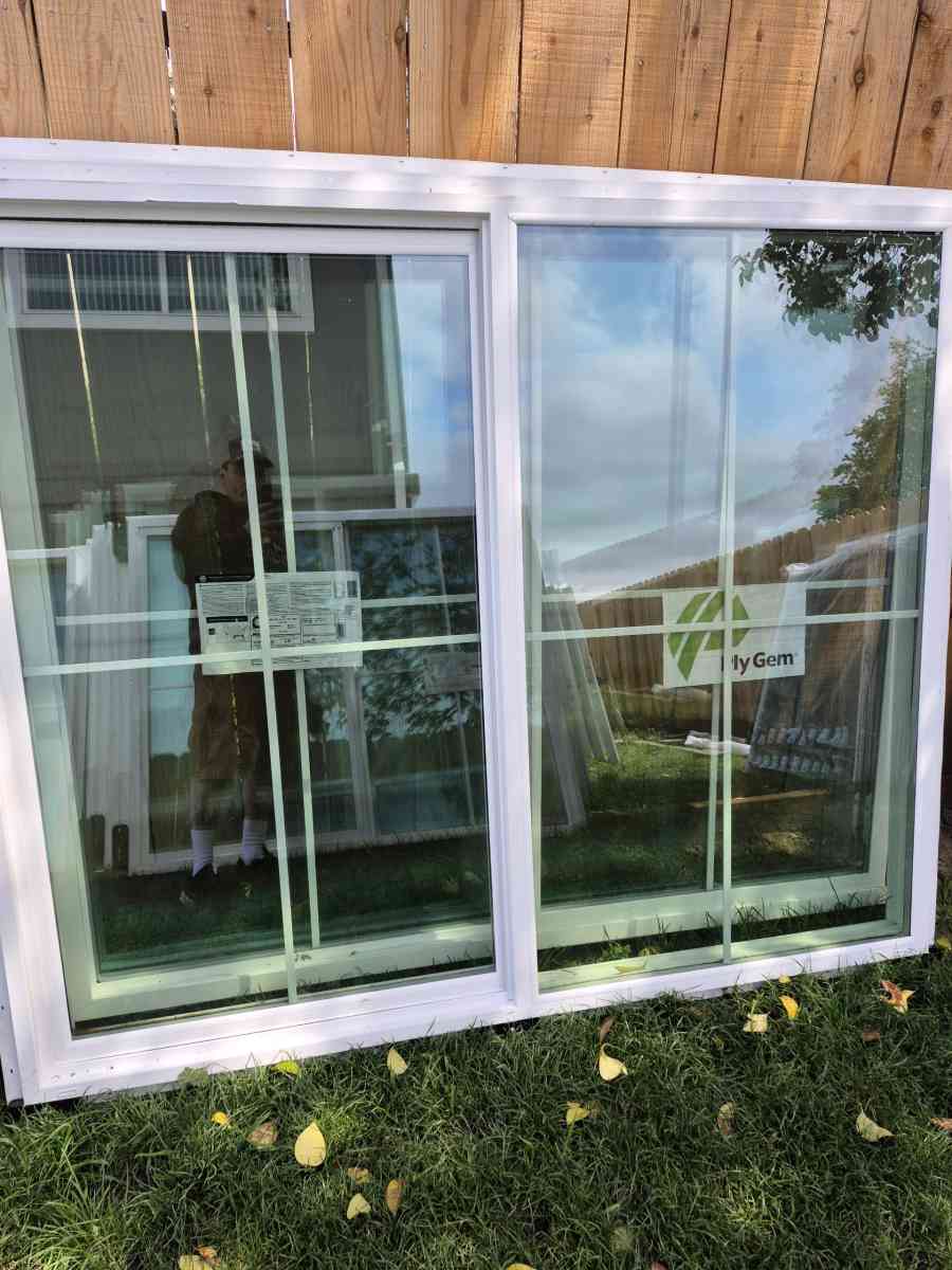 vinyl ply gem windows double  pane