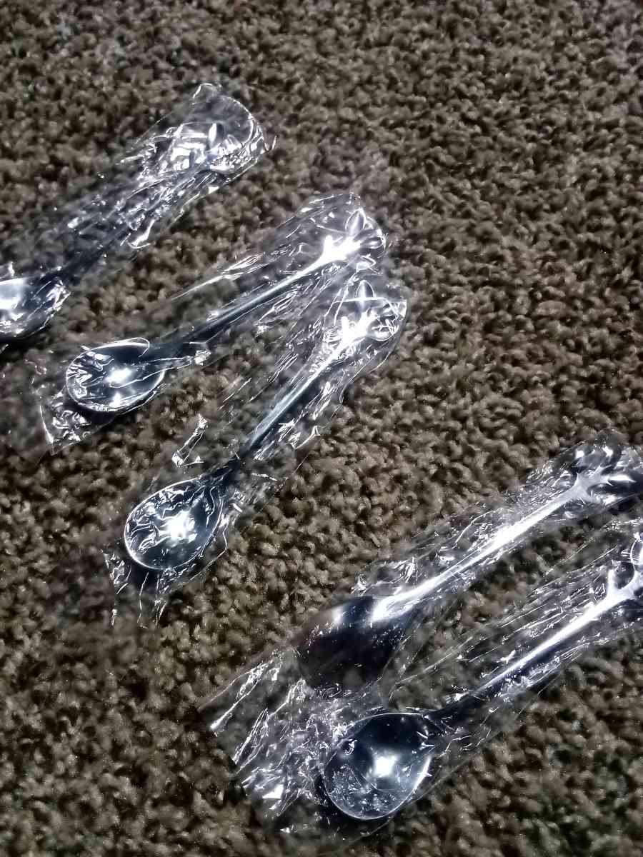 5 plant like tea spoons