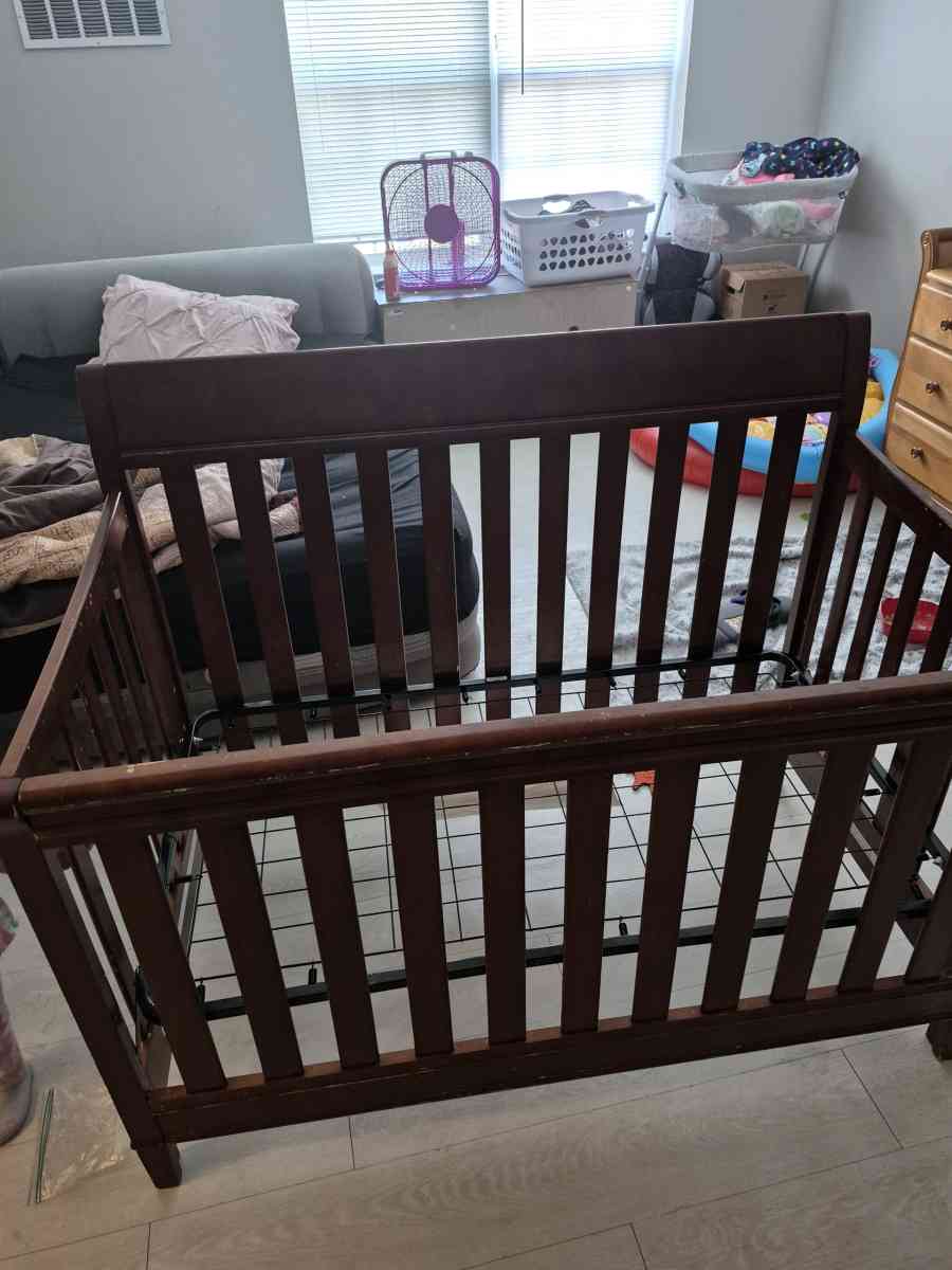 baby crib