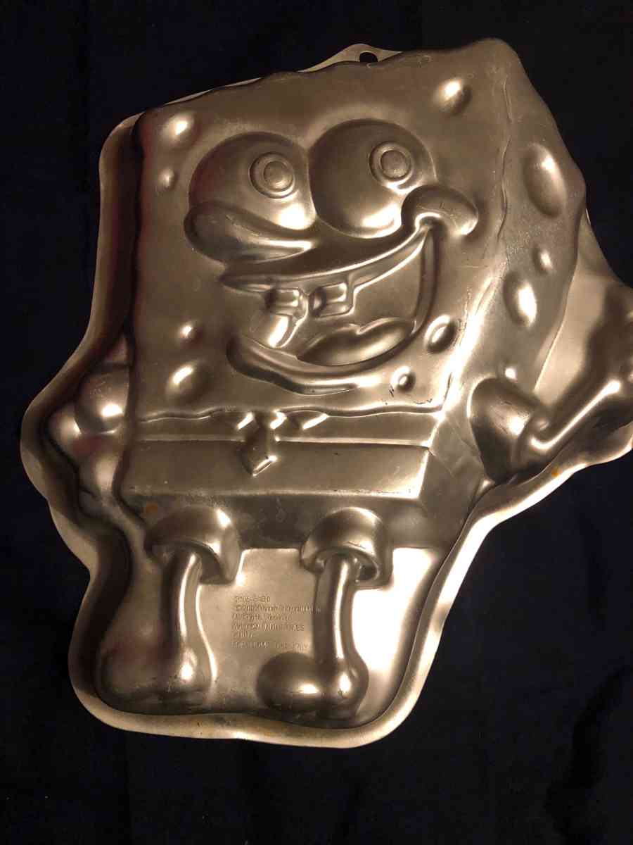 Its a sponge bob cake pan made by Wilton like new