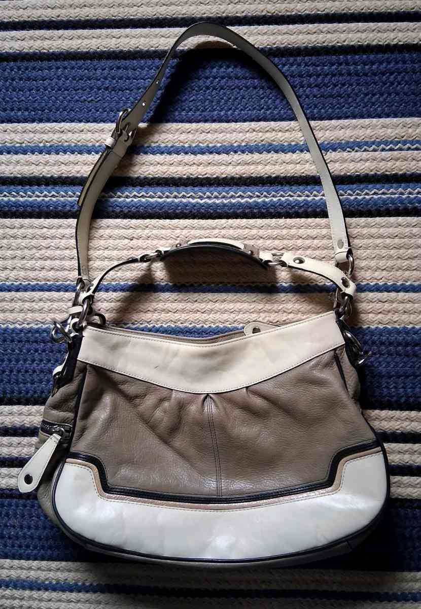 COACH MADISON LEATHER GRAY SPECTATOR BAG