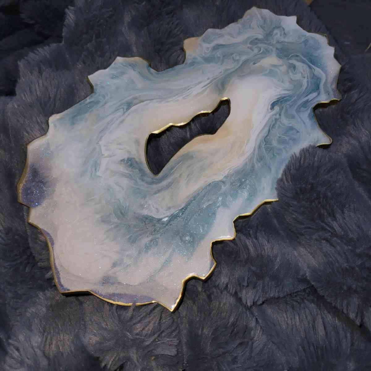 Free form geode artwork