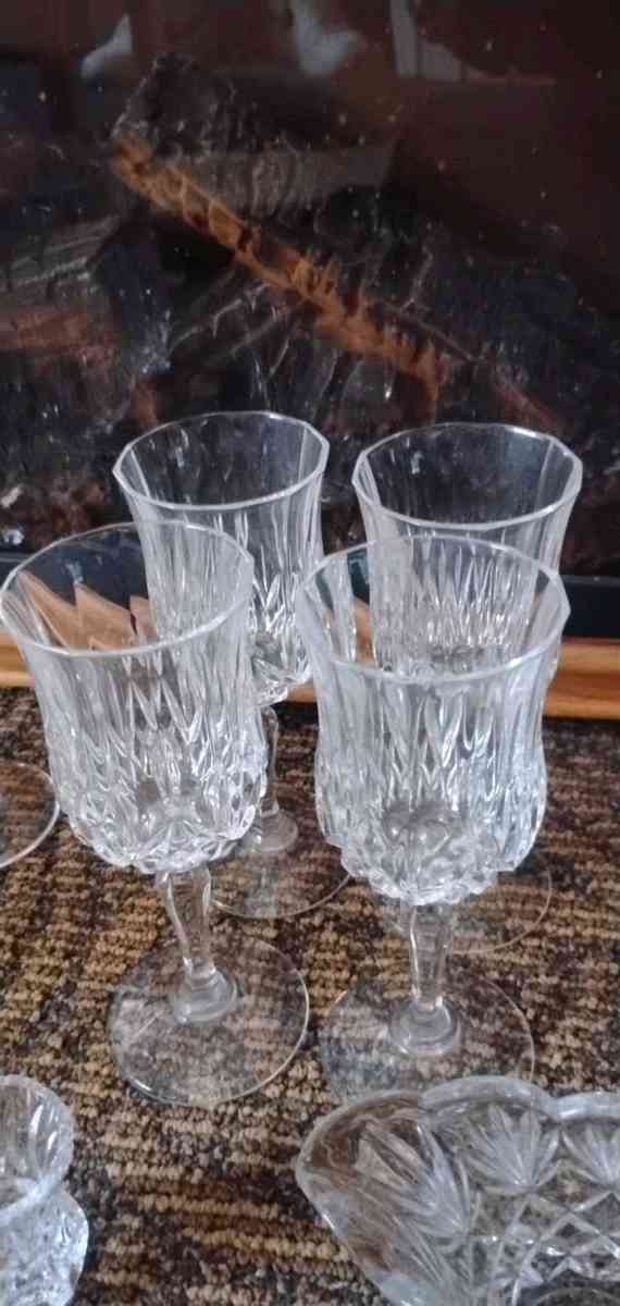 Vintage crystal glasses sugar bowl  toothpick holder