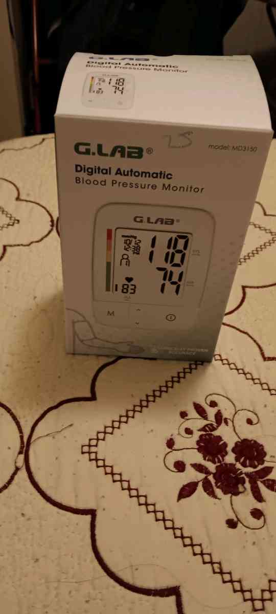 G Digital Automatic blood pressure monitor  newLAB