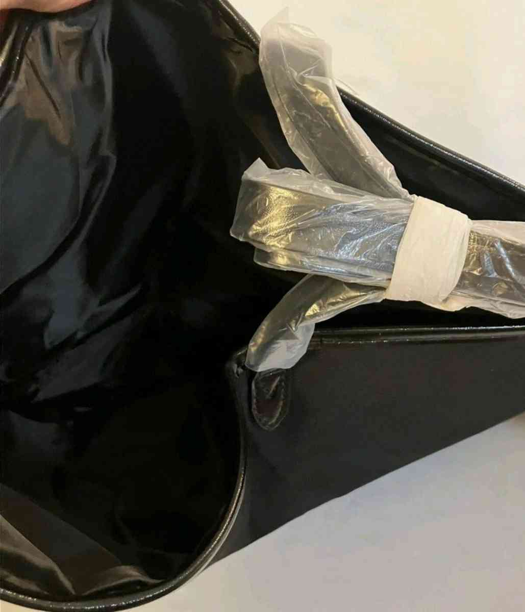 brand new large tote no flaws with tags