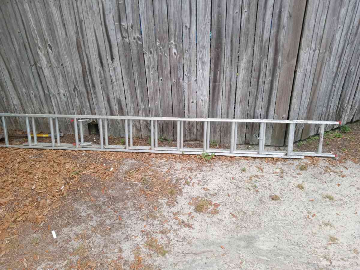24ft aluminum extension ladder