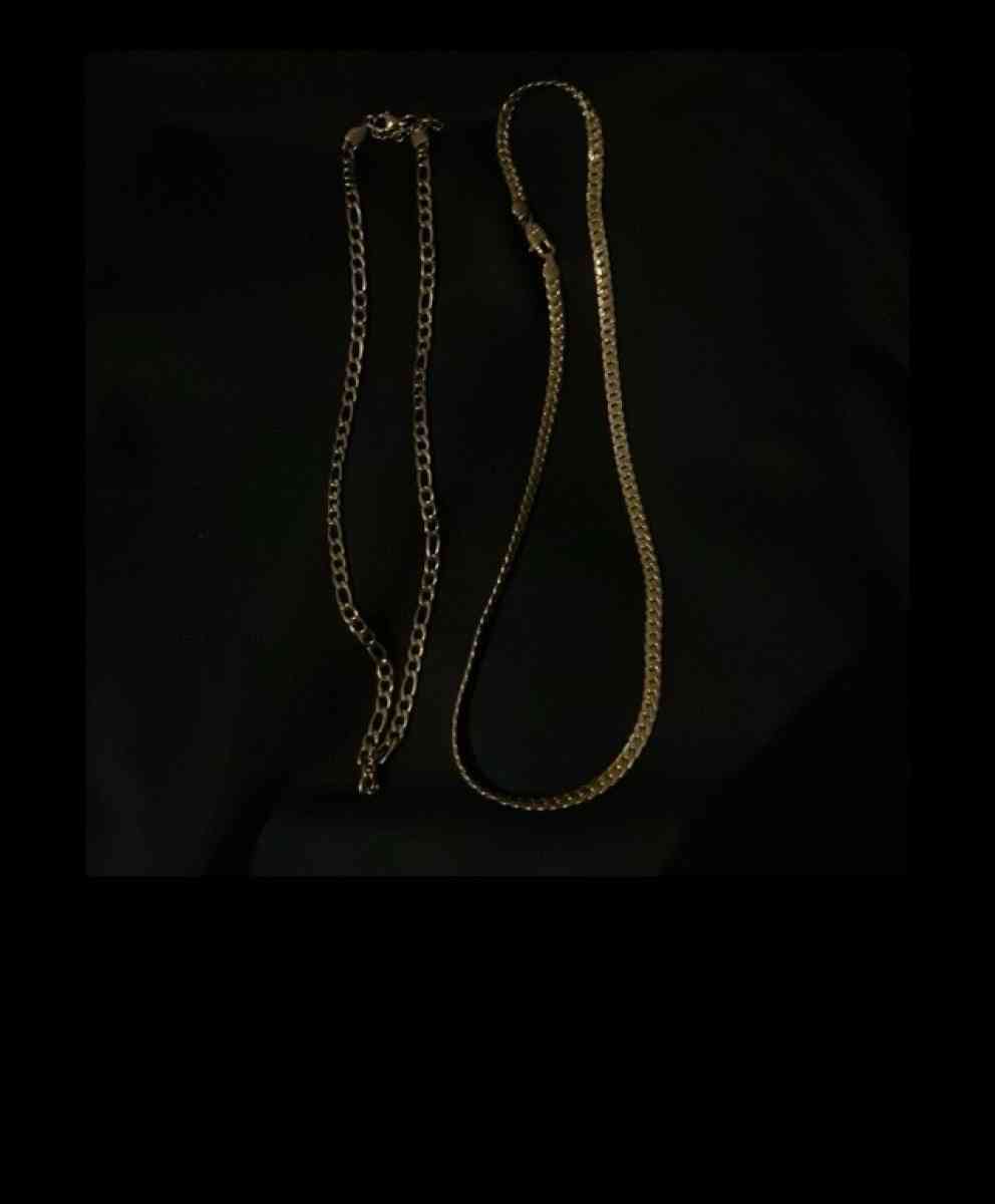 Elegant Gold Chain Necklace