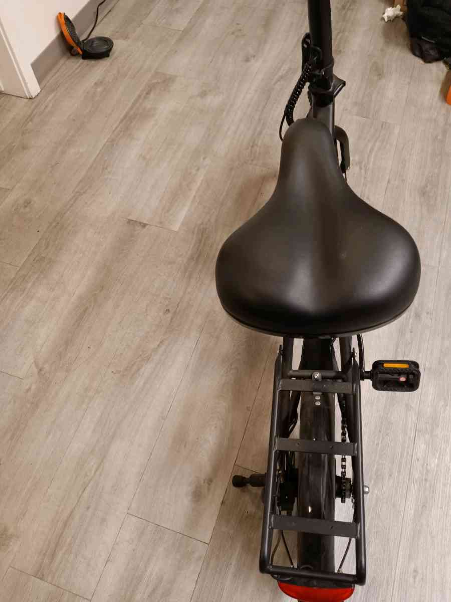 Unisex Electric Scooter