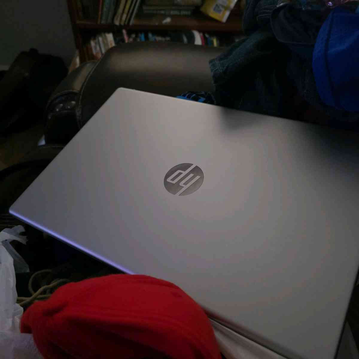silver hp laptop