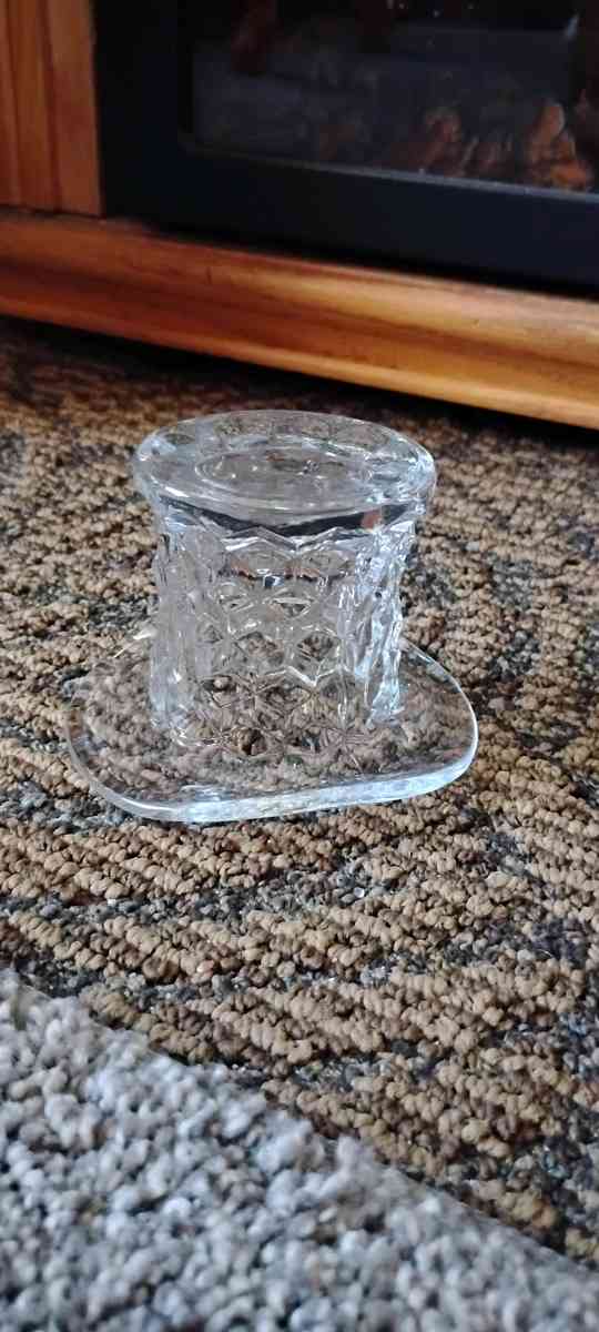 Vintage crystal glasses sugar bowl  toothpick holder