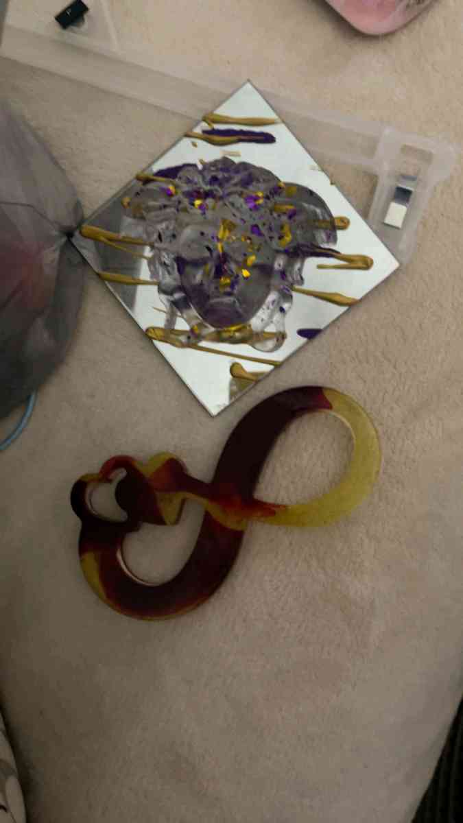 louis vuitton candles versace and Chanel too or epoxy decora