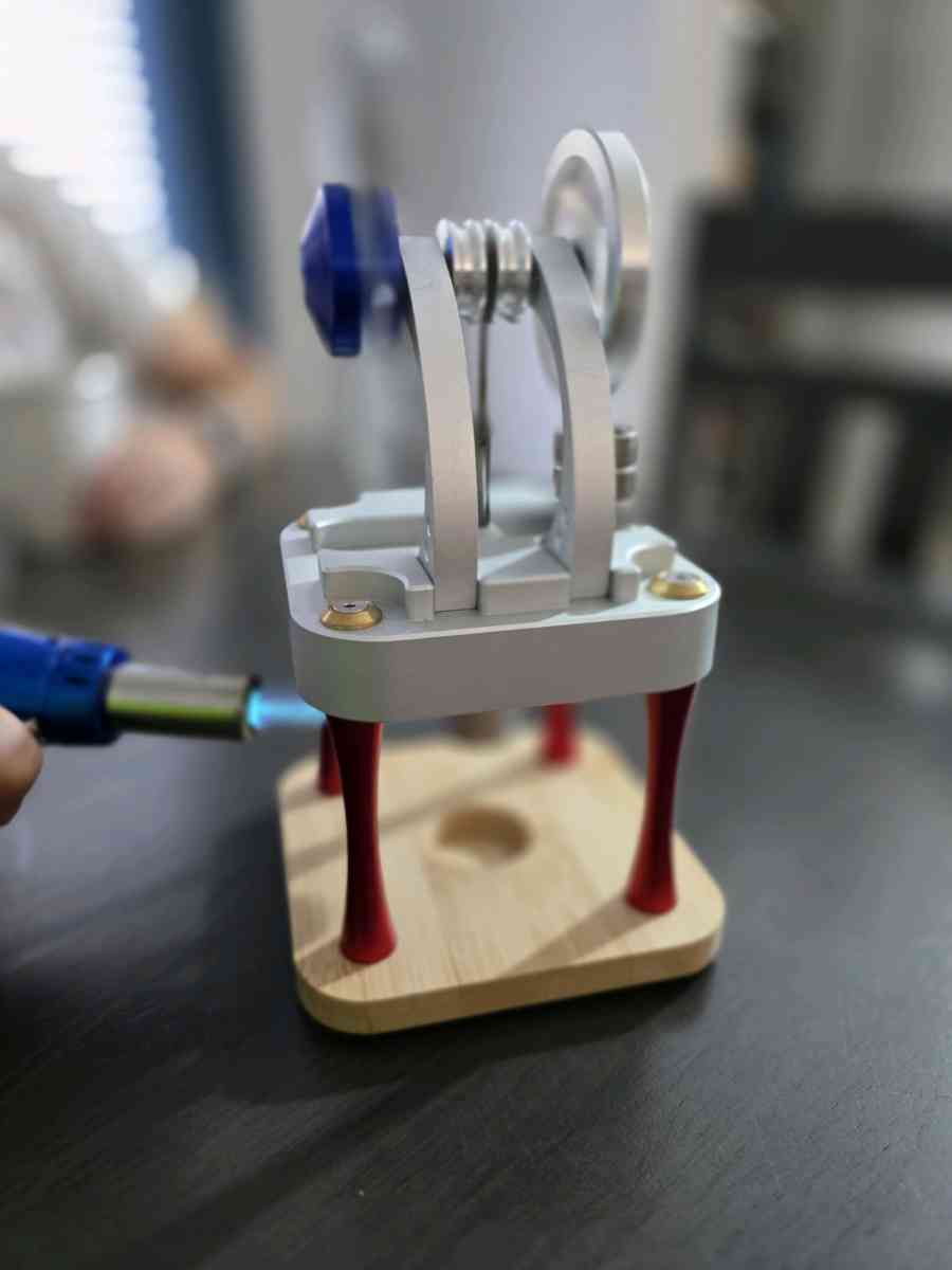 Sterling Engine Model