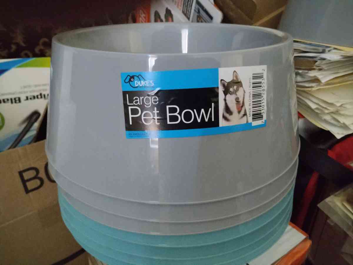 Large Dog Bowl and medium sized reflective harnesses for sal