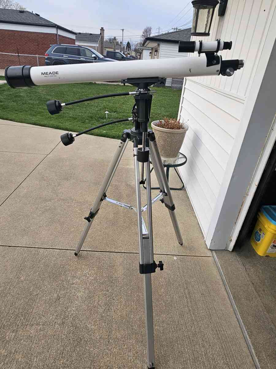 Meade 285 telescope