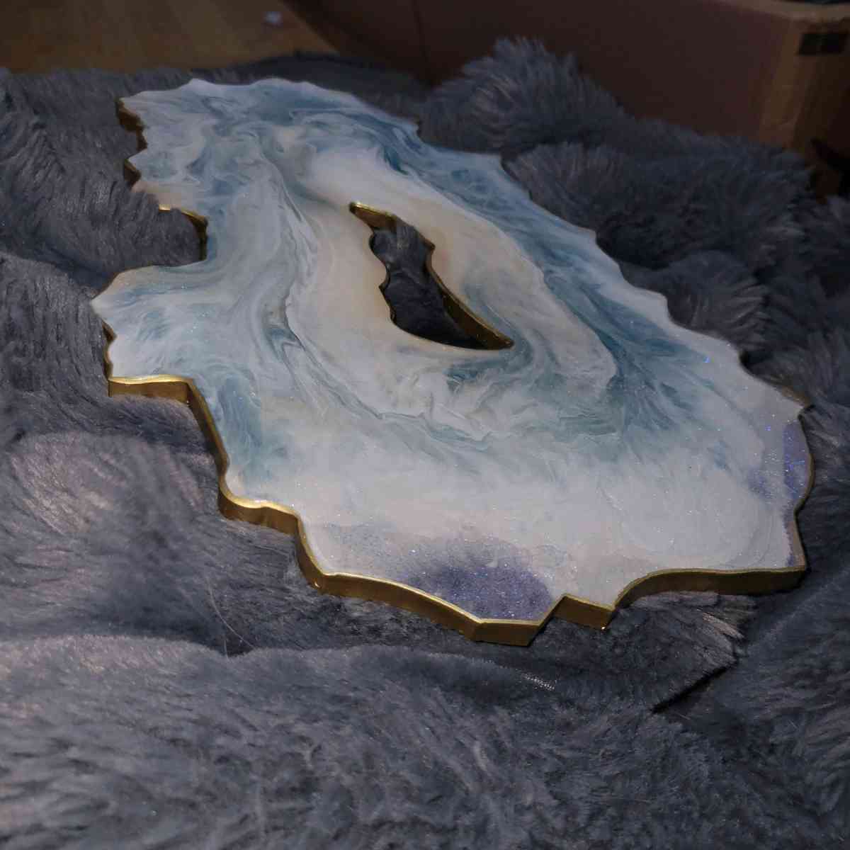 Free form geode artwork