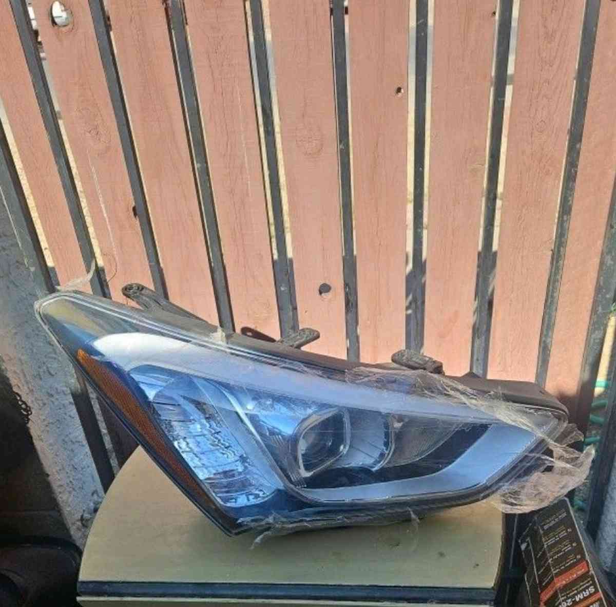 20132016 OEM Hyundai Santa Fe Light Assembly RH
