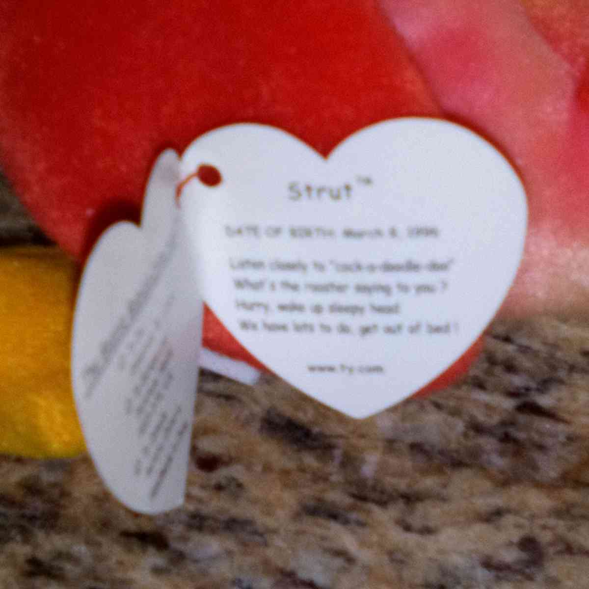 ty STRUT BEENIE BABY Very rare with error