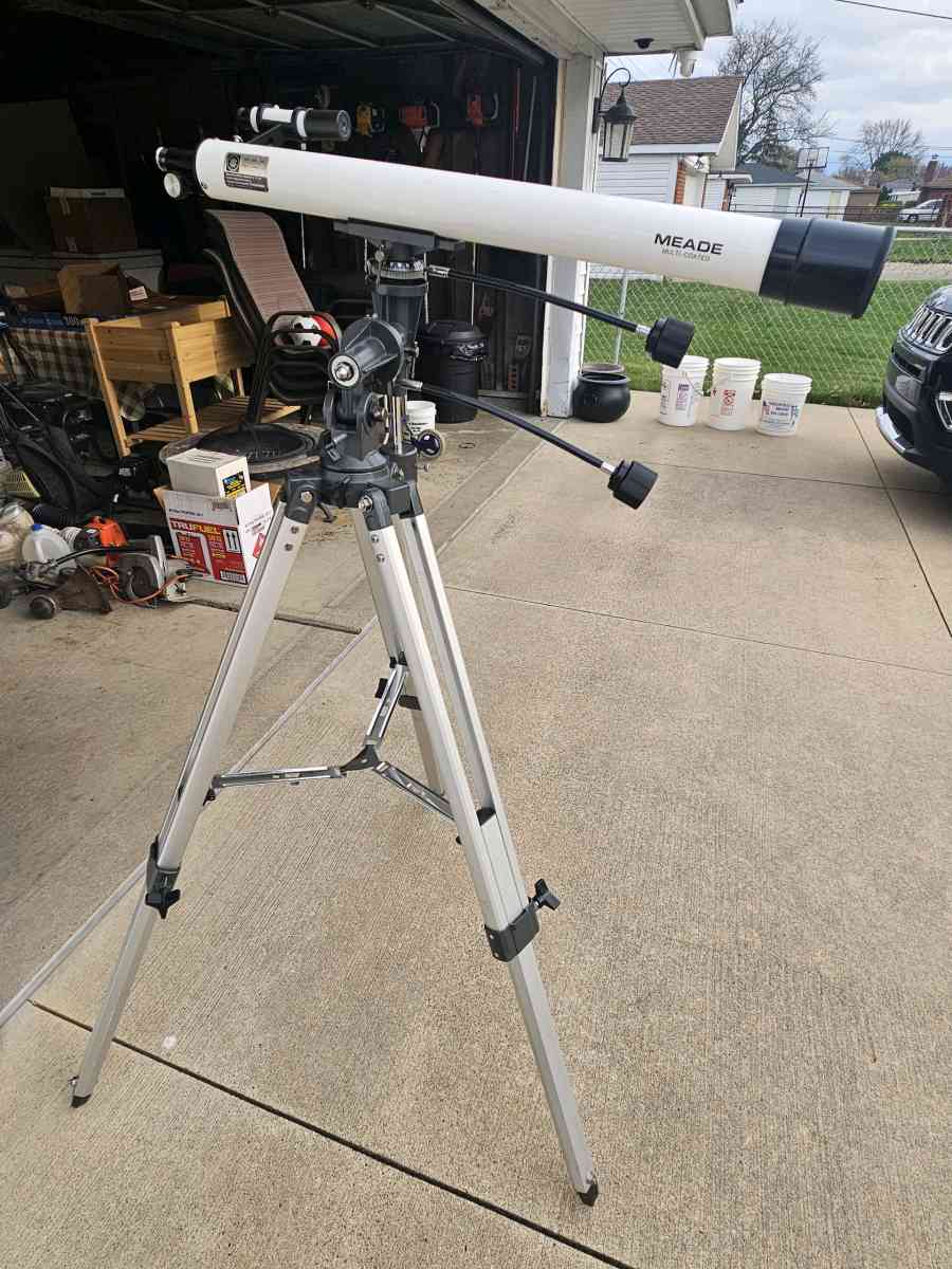 Meade 285 telescope