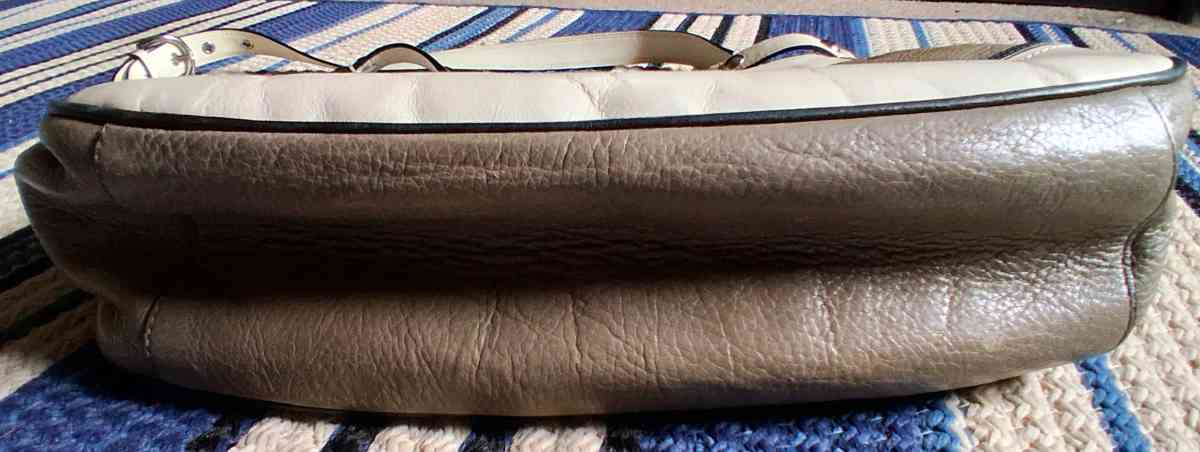 COACH MADISON LEATHER GRAY SPECTATOR BAG