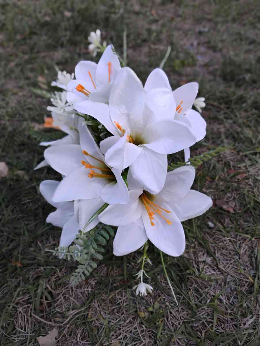 graveside flowers