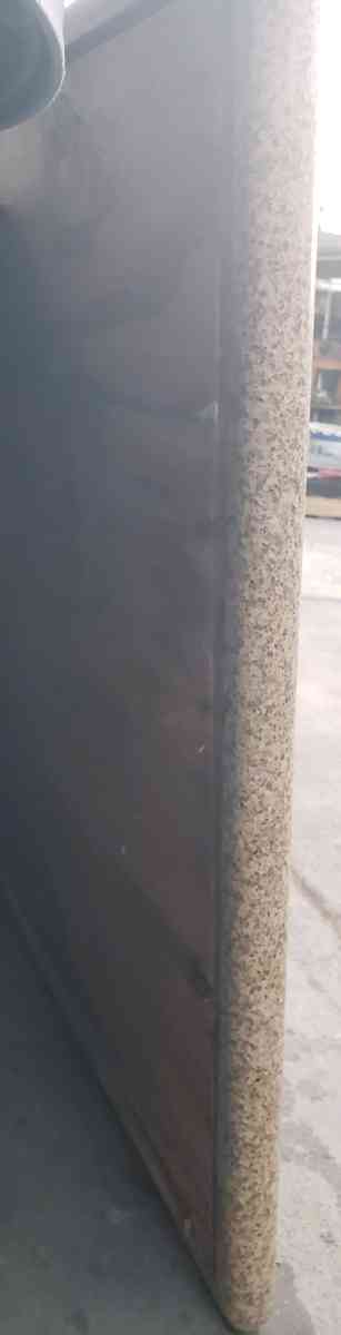 GRANITE COUNTER TOP YELLOW