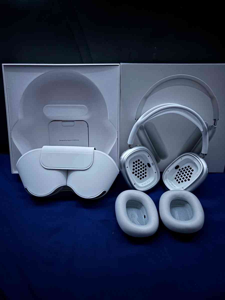 Airpod Maxes