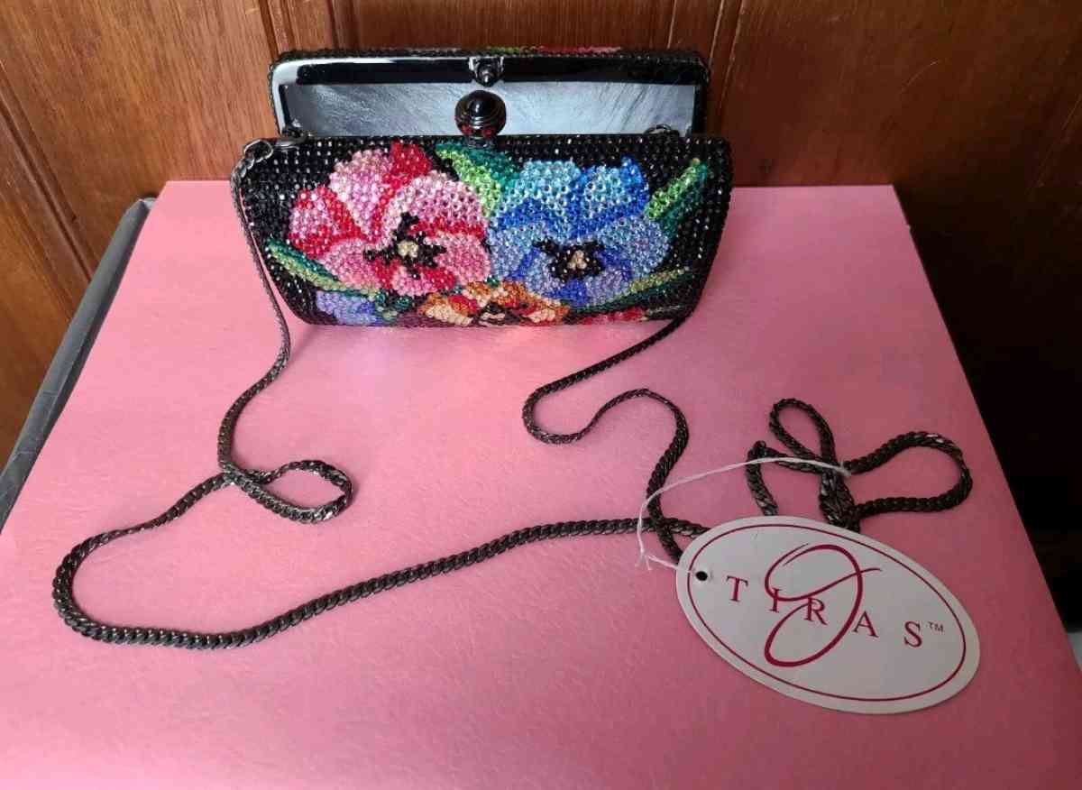 Multicolored Rhineston Flower Shape Clutch Bag Chain and Han
