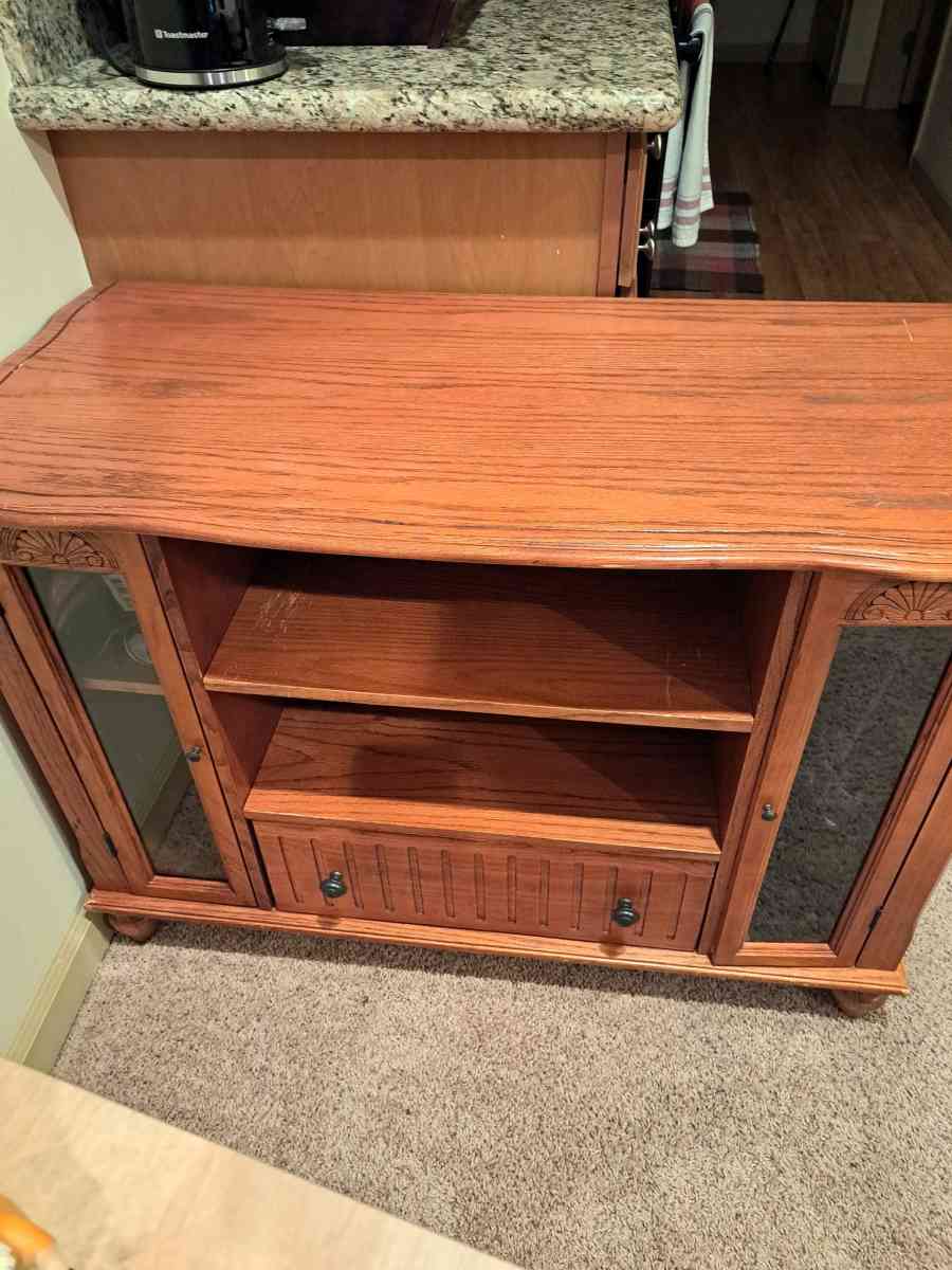 beautiful furniture and wall art