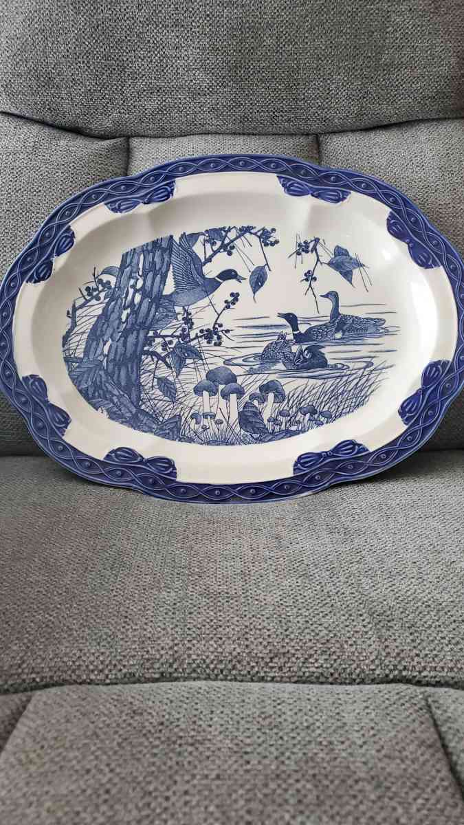 vintage holiday platter