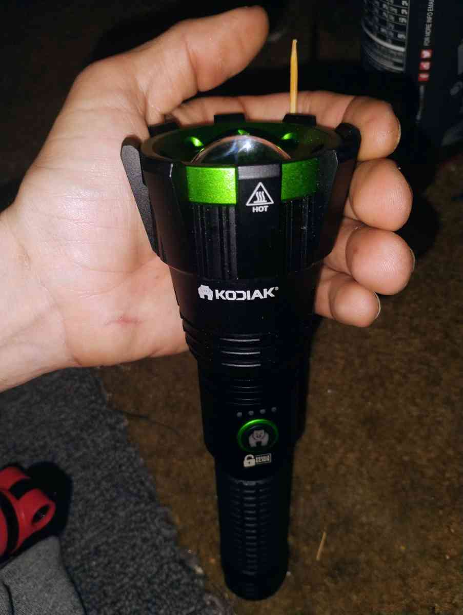 Kodiak flashlight