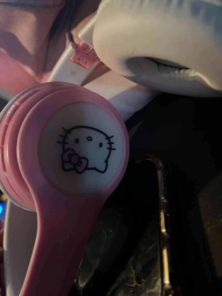 kids hello kitty earphones