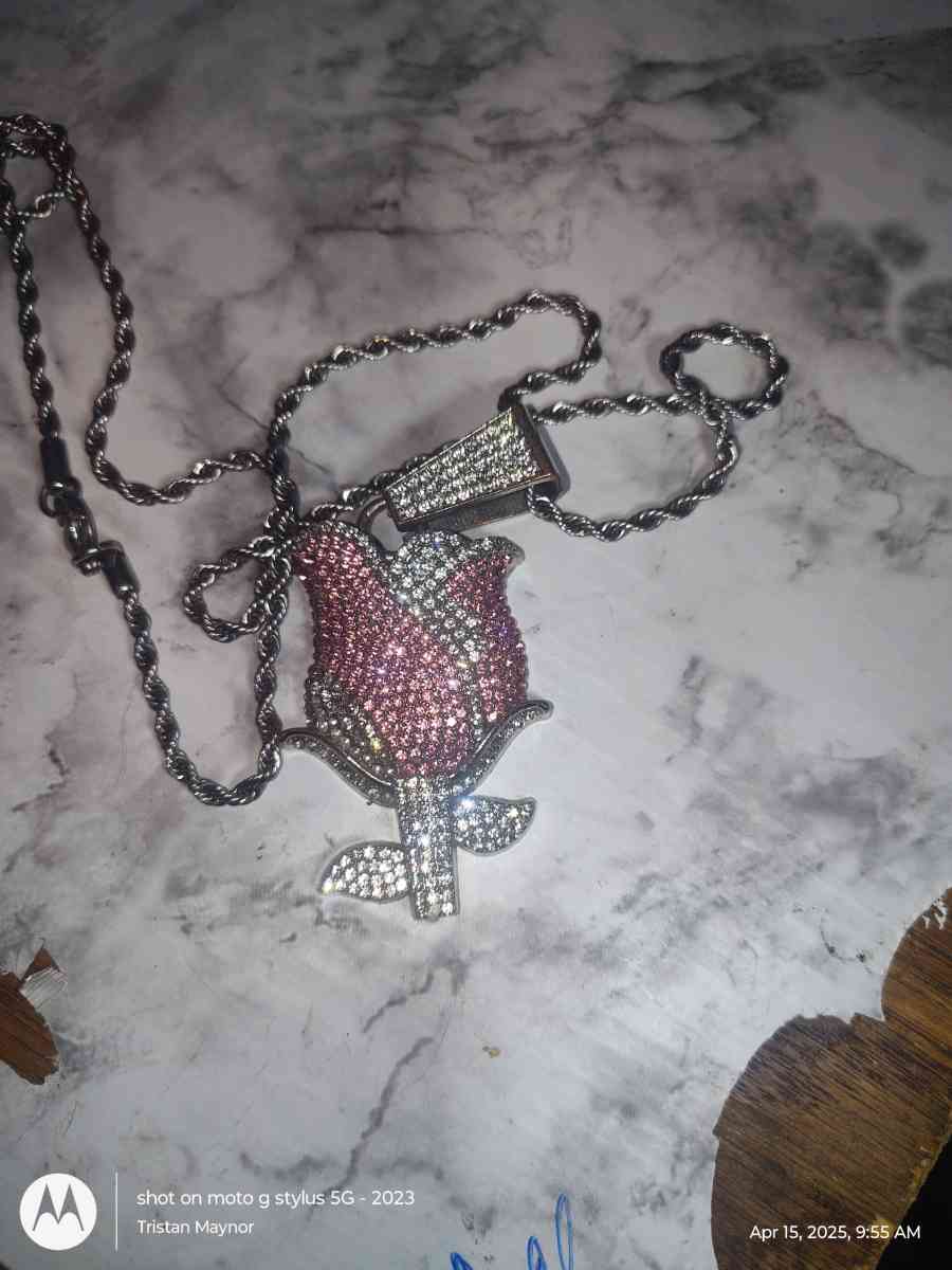 rose CHAIN