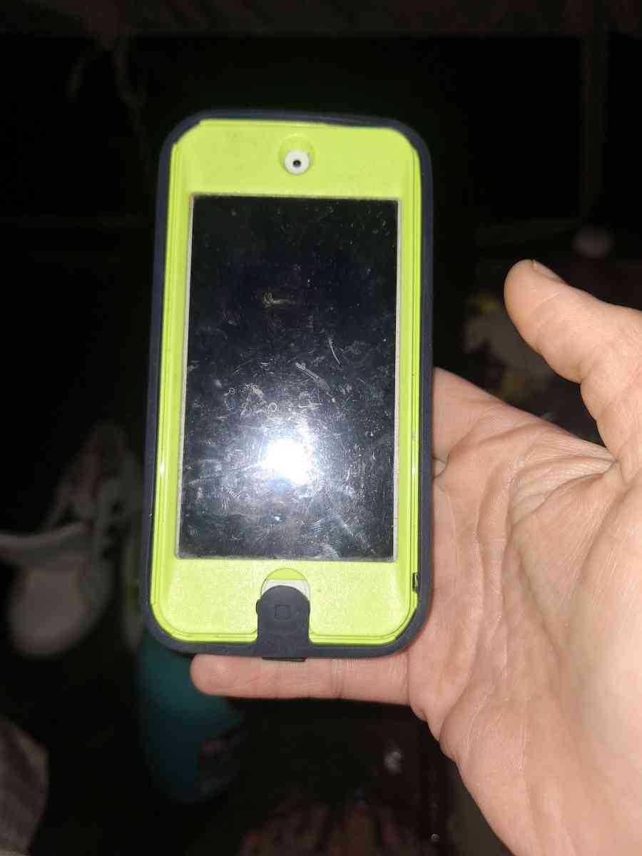 32 GB 7th Generation Ipod Touch