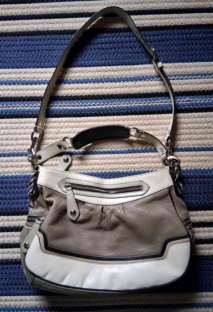 COACH MADISON LEATHER GRAY SPECTATOR BAG