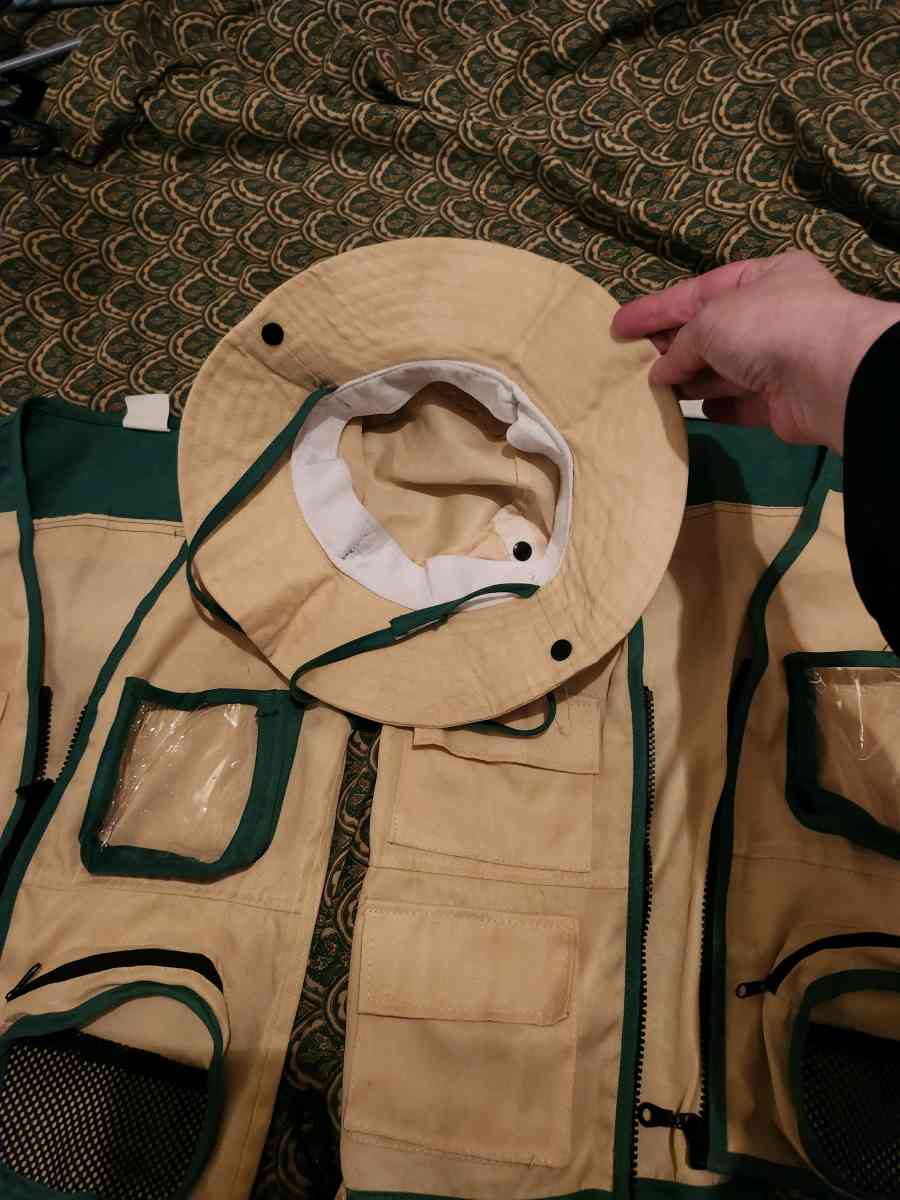 Kids outdoor exploration Nature Vests and hat