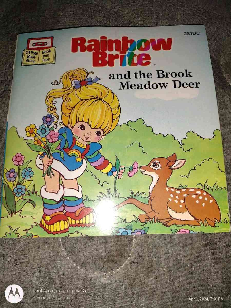 Vtg Rainbow Brite Reading Set w cassette tape