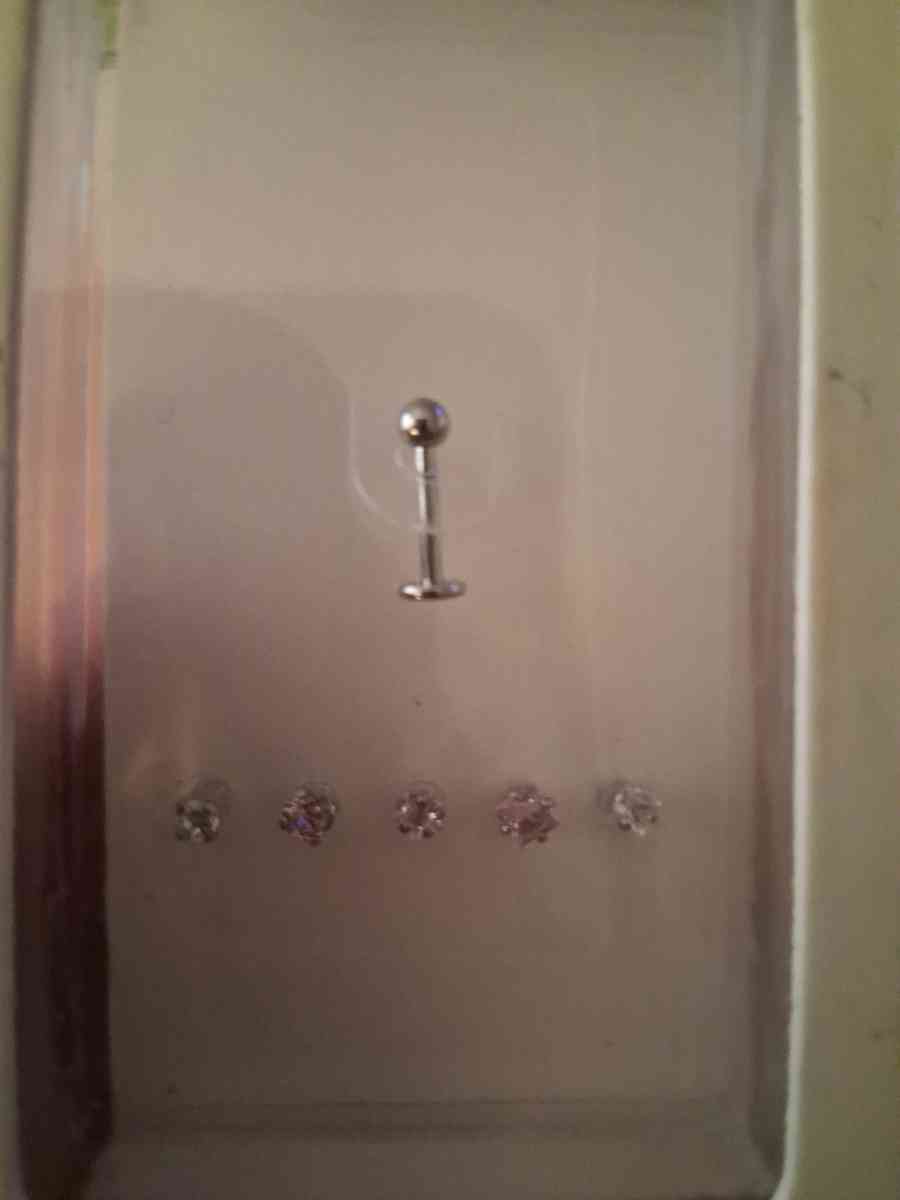 16g 8mm Length straight bar 6 different jewels and 1 ball