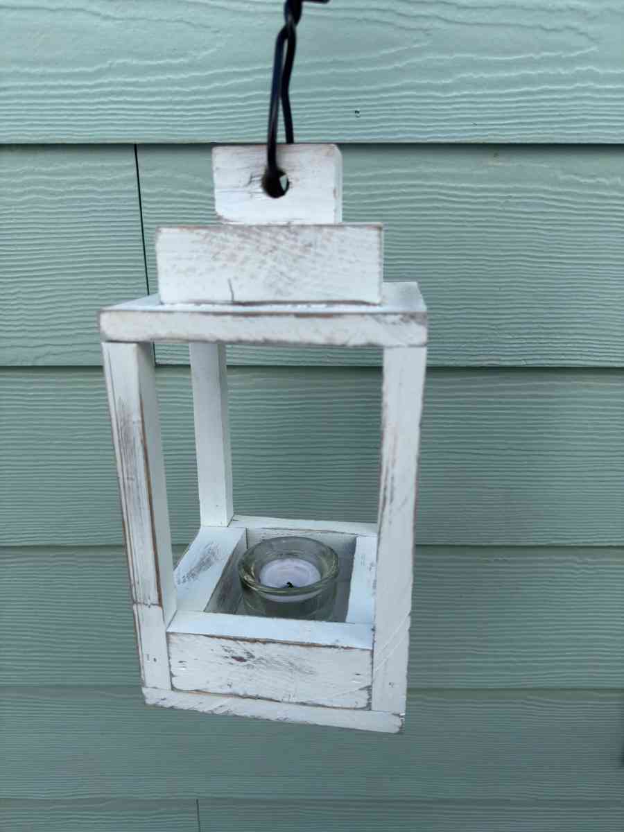 Cedar Wood Handmade Lanterns