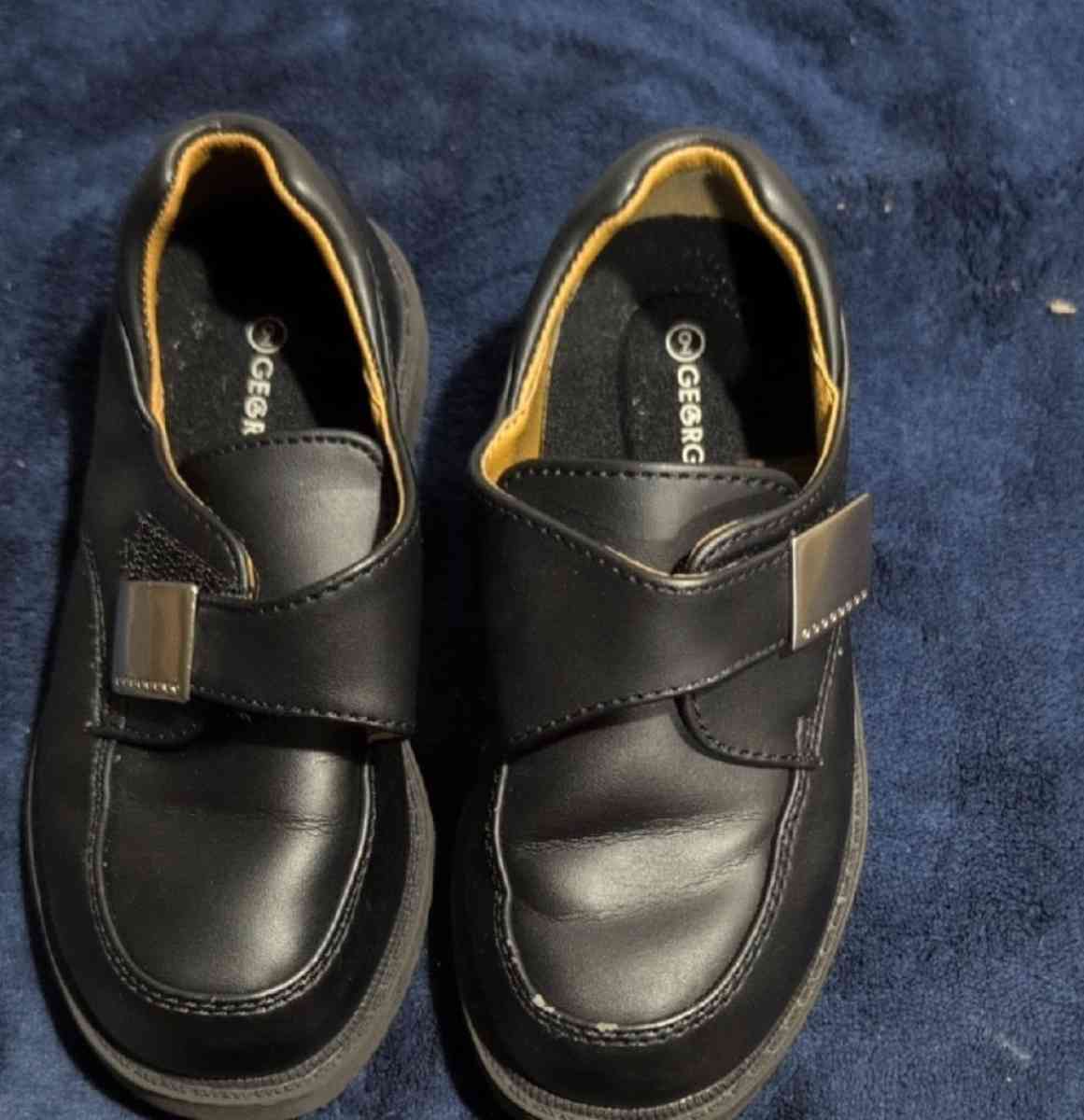 Boyss Black Leather Shoes size 9
