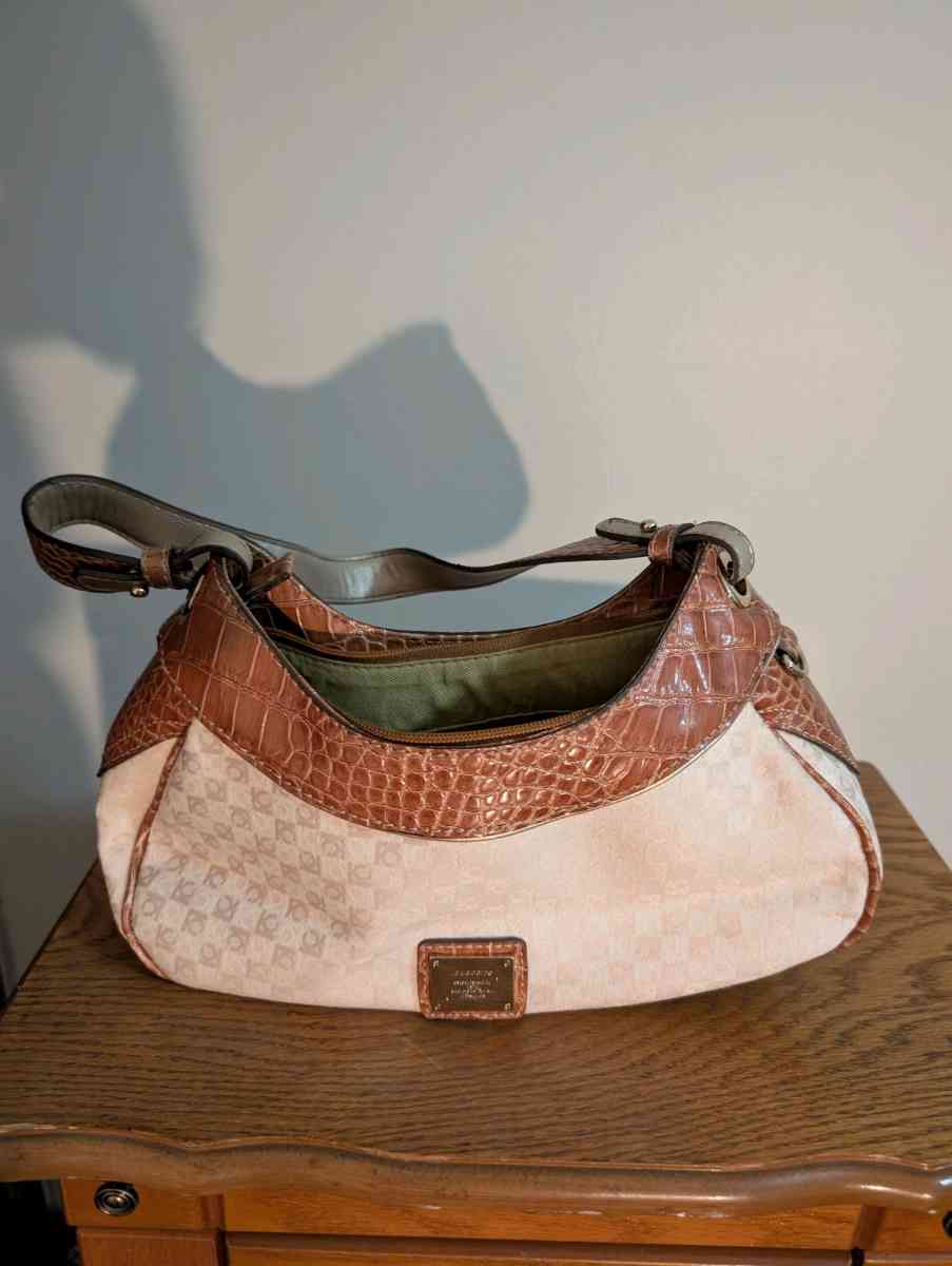 Elegant Brown and Cream Womens Bag