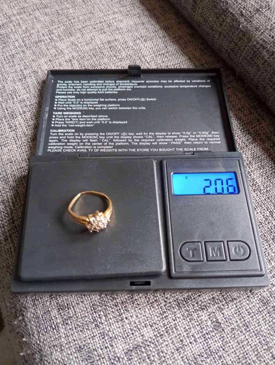 Vintage 10k Yellow Gold cluster Diamond Ring