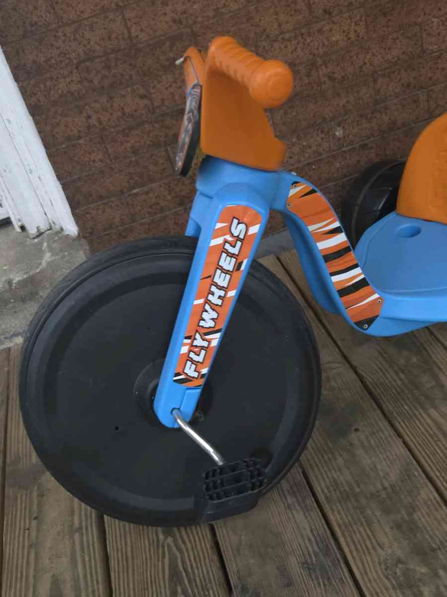 Blast from the Past Original Fly Wheels Big Wheel  90s Kids