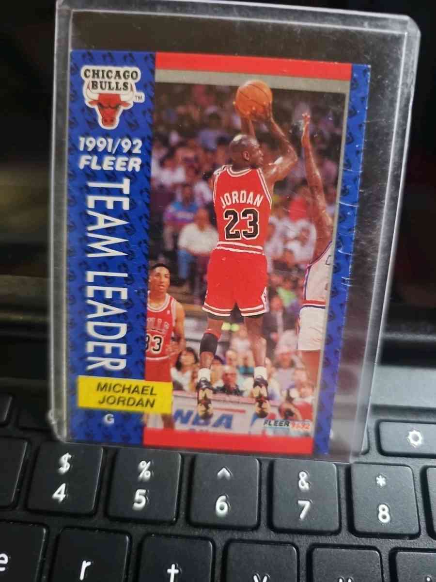 make offers and feel free to bundle all are exceptional mint